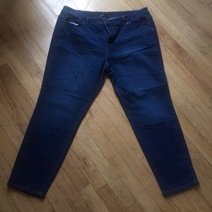 Size 18 W skinny jeans